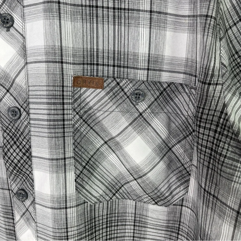 ORVIS Men’s Short Sleeve Black Gray & White Plaid Shirt Size L 100% Polyester - Picture 5 of 11
